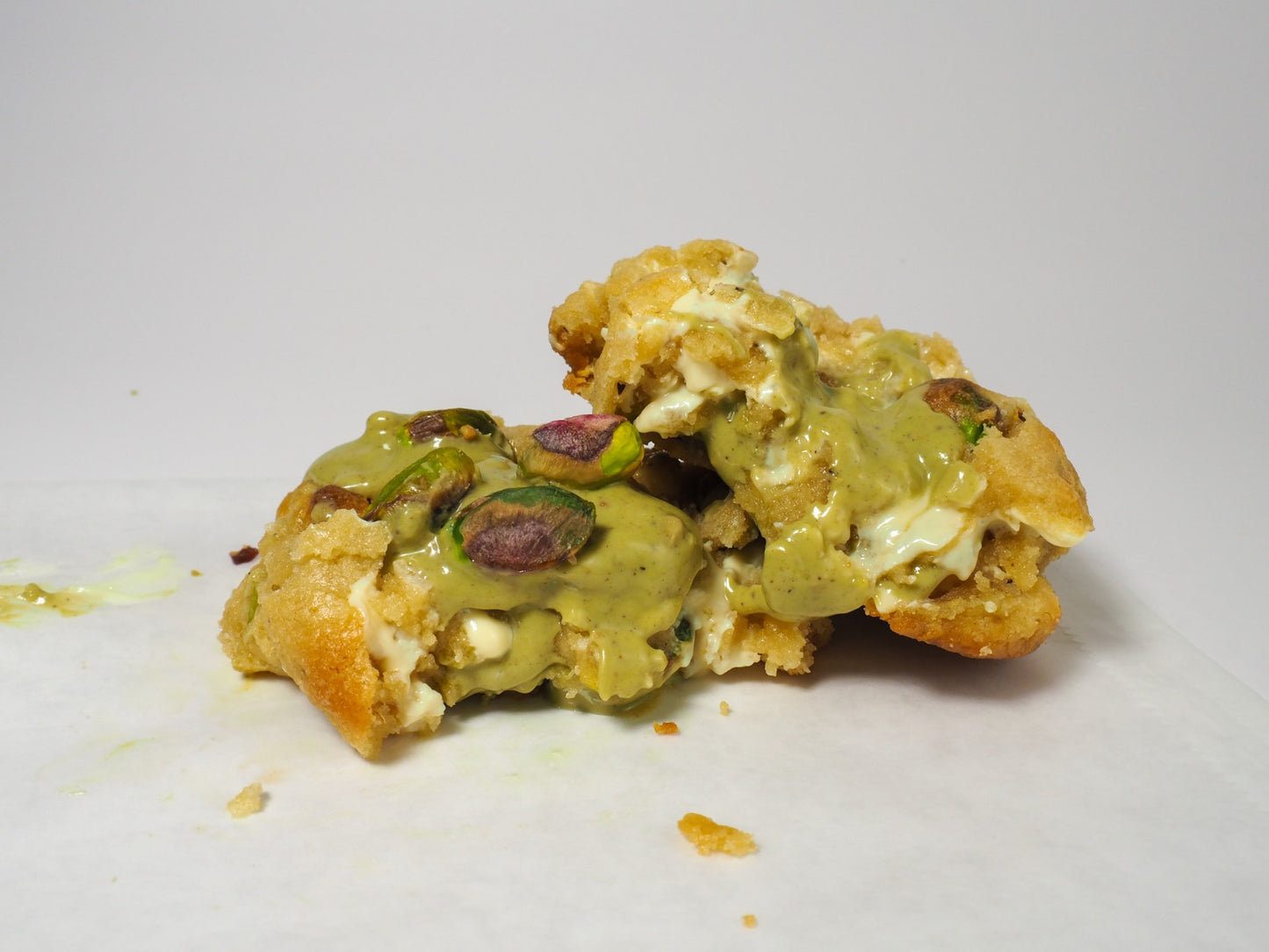 WoW Pistachio Cookie (6oz)