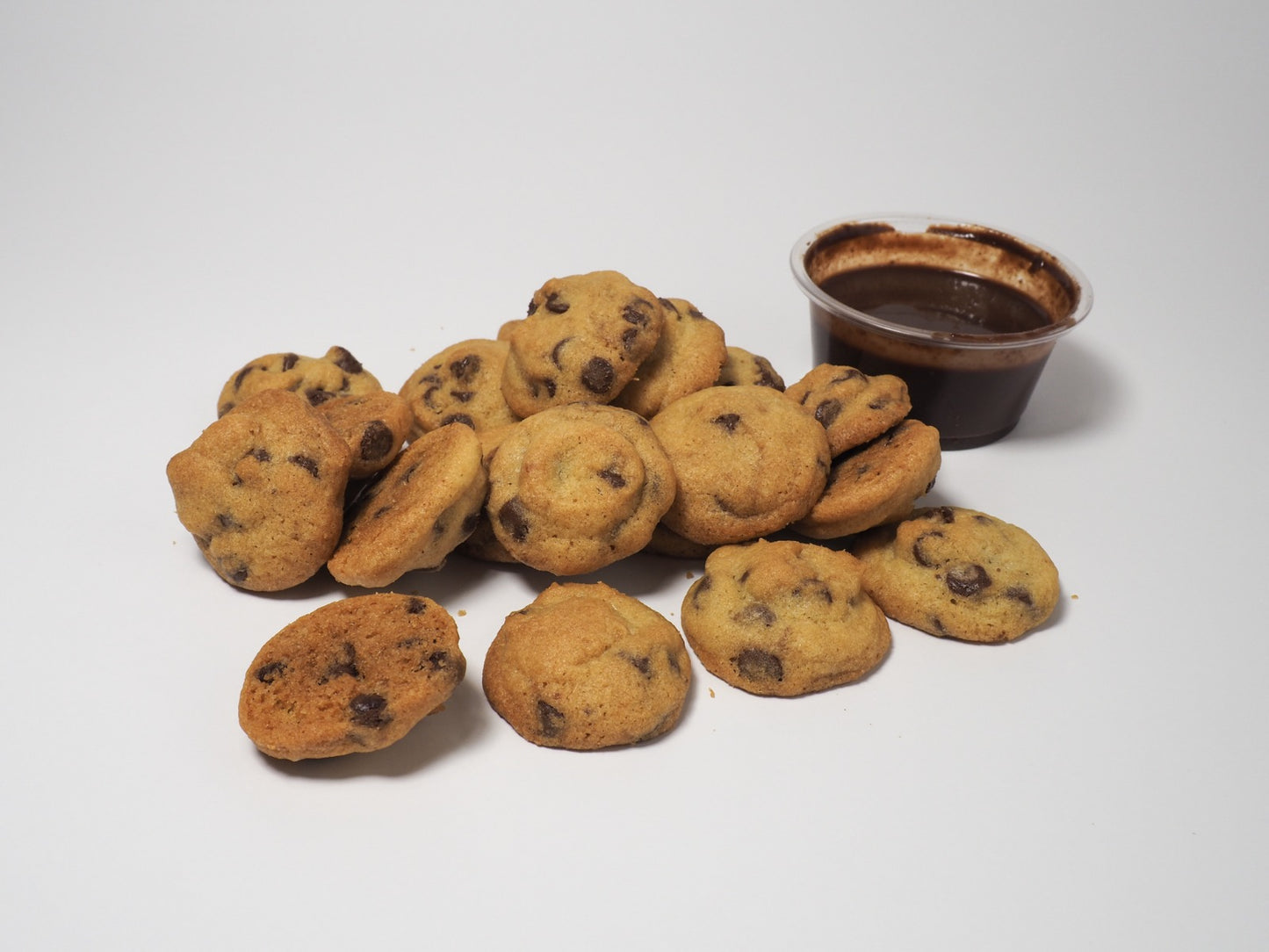 Cookie Bites (3.5 oz) with Chocolate Sauce