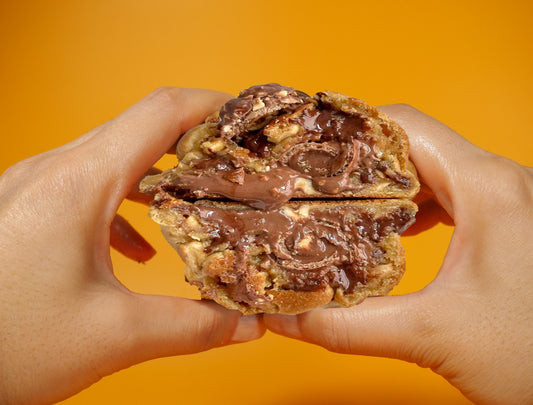 WoW Ferrero Stuffed Cookie (6oz)