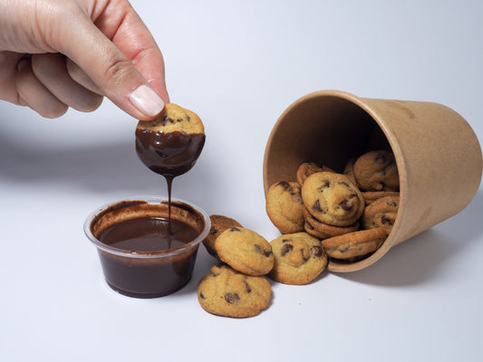 Cookie Bites (3.5 oz) with Chocolate Sauce