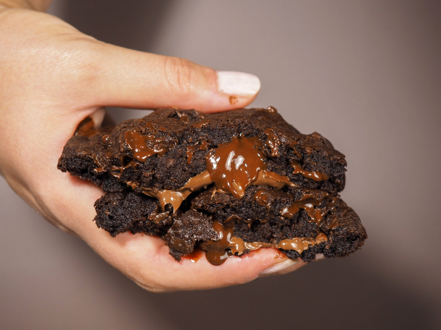 WoW Double Chocolate Cookie (6oz)